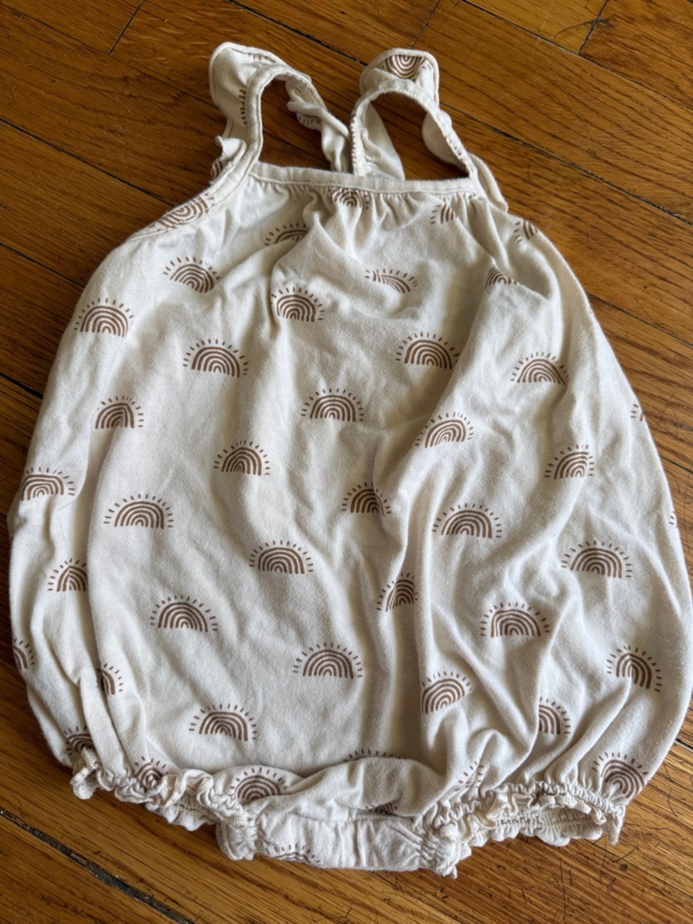 Rylee + Cru sunshine rainbow neutral baby girl summer romper bubble size 12-18 m